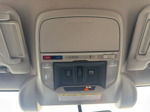 Used 2019 Subaru Forester Limited image 25