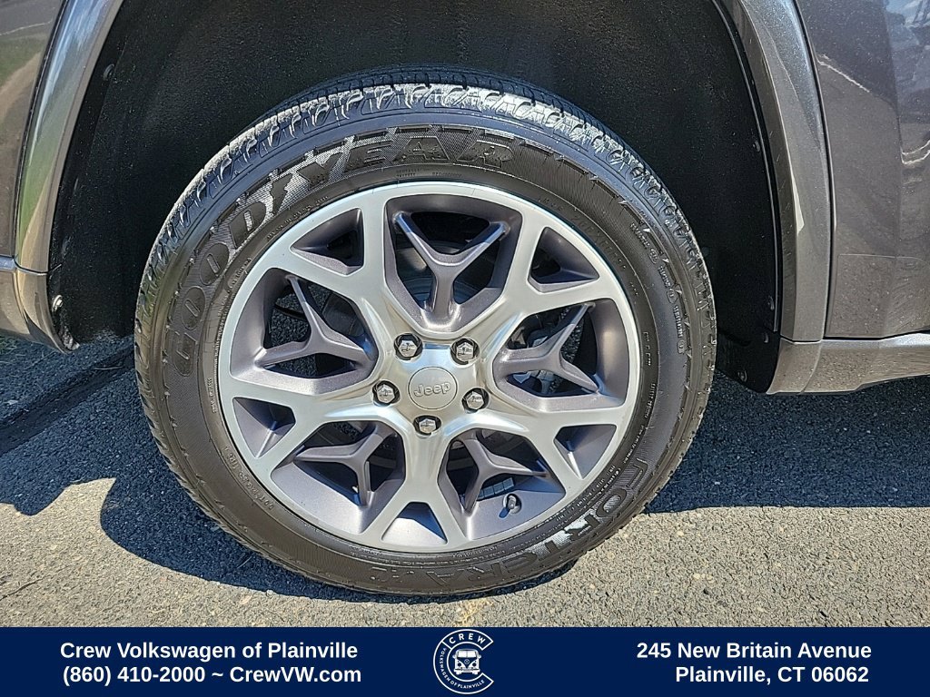 Used 2018 Jeep Grand Cherokee Limited AWD/4WD image 22
