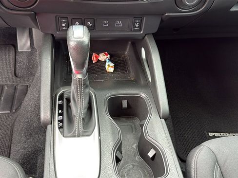 Used 2024 Nissan Frontier SV w/ SV Convenience Package image 10