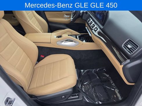 Used 2025 Mercedes-Benz GLE 450 4MATIC image 28