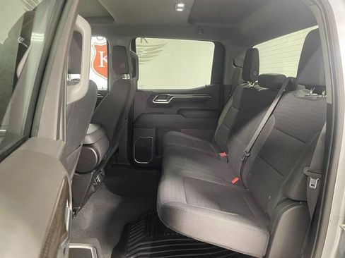 Used 2023 Chevrolet Silverado 1500 LT AWD/4WD image 20