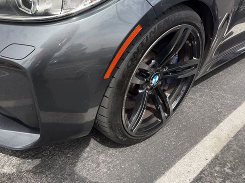 Used 2017 BMW M2 RWD image 8
