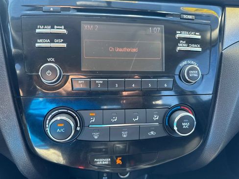 Used 2017 Nissan Rogue Sport S w/ S Appearance Package AWD/4WD image 23