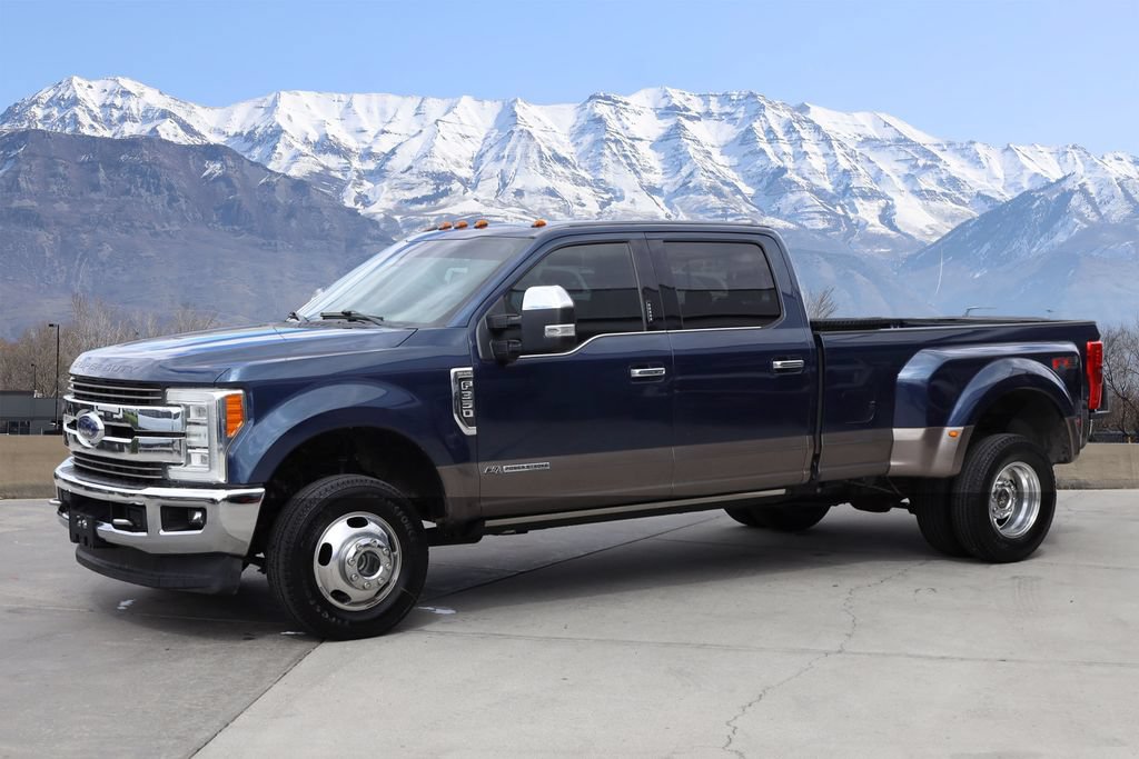 Used 2018 Ford F350 King Ranch w/ King Ranch Ultimate Package AWD/4WD image 2