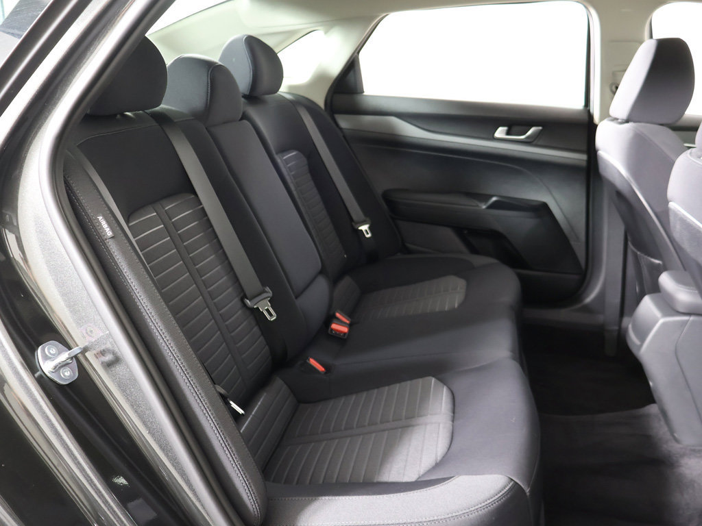 Used 2026 Kia K5 LXS FWD image 31