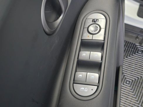 New 2025 Hyundai Ioniq 5 SEL image 19