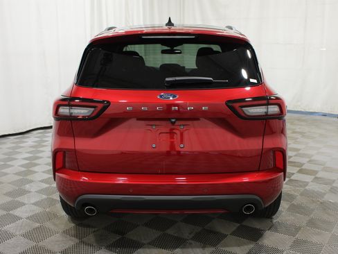 Used 2024 Ford Escape ST-Line w/ Tech Pack #1 FWD image 31