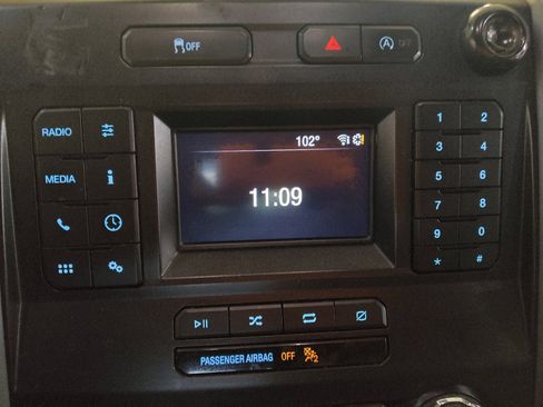 Used 2018 Ford F150 XLT AWD/4WD image 25