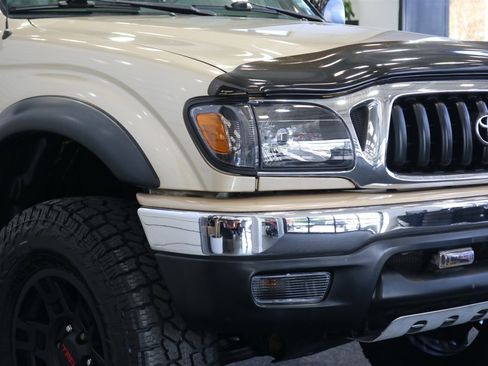 Used 2004 Toyota Tacoma 4x4 Xtracab V6 image 13