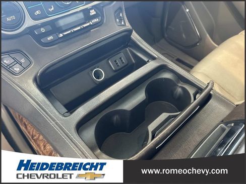 Used 2016 Chevrolet Suburban LTZ AWD/4WD image 25