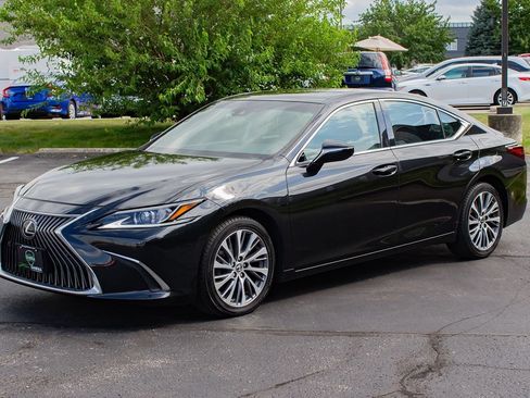Used 2019 Lexus ES 350 w/ Premium Package FWD image 4