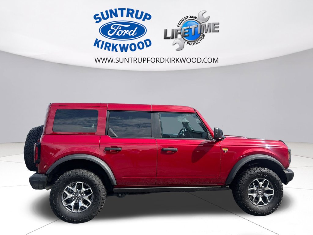Used 2025 Ford Bronco Badlands AWD/4WD image 8