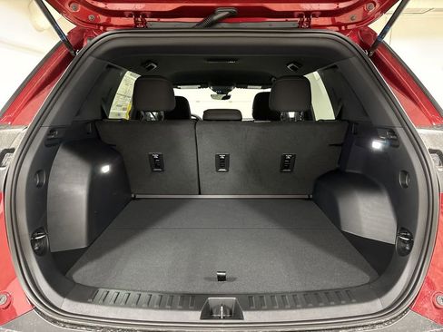 New 2026 Chevrolet Equinox LT w/ Safety and Technology Package AWD/4WD image 24