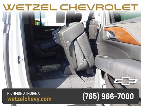 Certified 2020 Cadillac Escalade ESV Premium Luxury AWD/4WD image 35