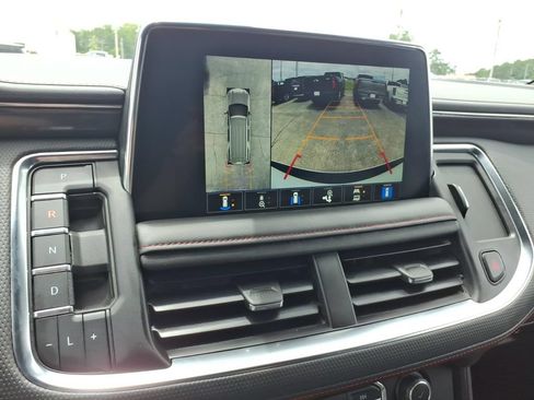 Used 2022 Chevrolet Suburban RST w/ Luxury Package AWD/4WD image 30