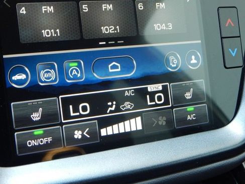 Certified 2025 Subaru Outback Wilderness AWD/4WD image 24