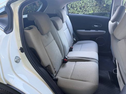 Used 2021 Honda HR-V EX image 22