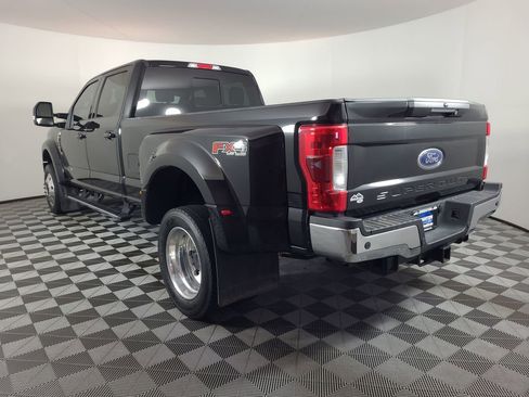 Used 2017 Ford F450 Lariat w/ Lariat Ultimate Package AWD/4WD image 5