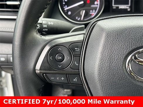 Used 2024 Toyota Camry SE image 25