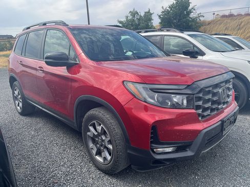Used 2022 Honda Passport TrailSport image 1