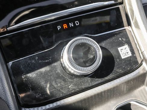 New 2025 Jeep Grand Cherokee Altitude image 21