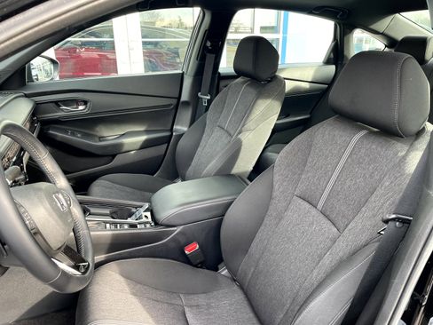 Certified 2023 Honda Accord Sport image 11