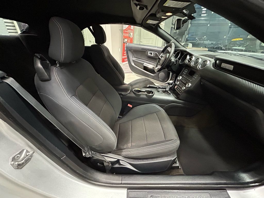 Used 2016 Ford Mustang Convertible w/ Equipment Group 051A RWD image 35