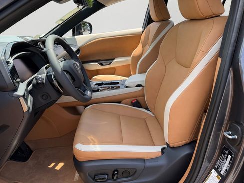 New 2026 Lexus RZ 350e 2WD image 12