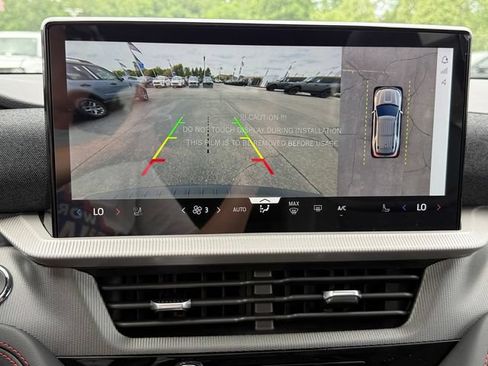 New 2026 Ford Explorer ST-Line w/ ST-Line Street Pack AWD/4WD image 17