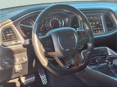 Used 2022 Dodge Challenger R/T Scat Pack image 10