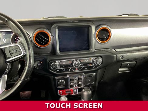 Used 2022 Jeep Gladiator Mojave AWD/4WD image 10