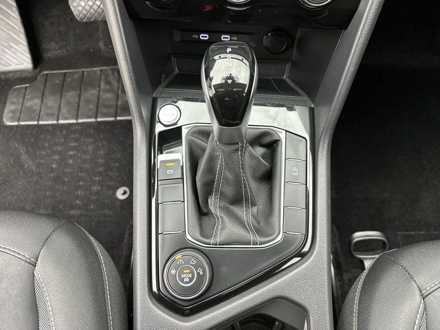 Certified 2024 Volkswagen Taos SE AWD/4WD image 20