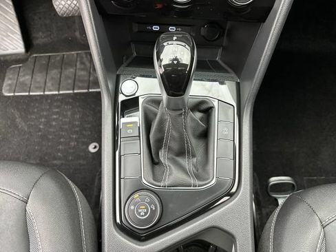 Certified 2024 Volkswagen Taos SE AWD/4WD image 20