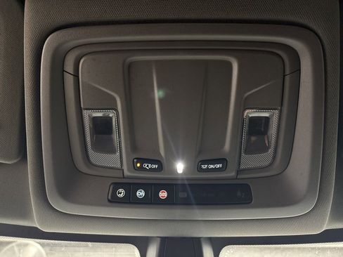 Used 2022 Chevrolet Silverado 1500 LT w/ Bed Protection Package image 29