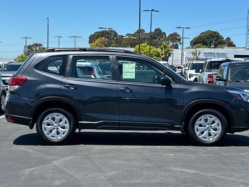 Used 2019 Subaru Forester w/ Alloy Wheel Package AWD/4WD image 4