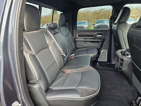 New 2026 RAM 2500 Laramie AWD/4WD image 15