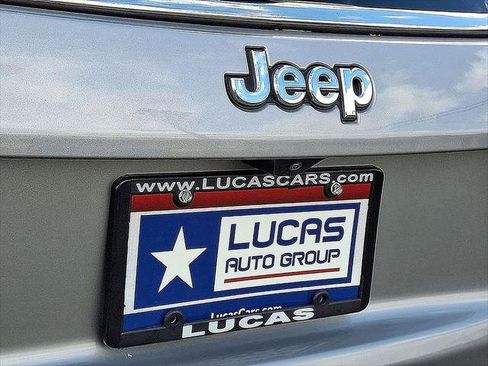 Certified 2022 Jeep Compass Limited w/ Sun and Sound Group AWD/4WD image 35