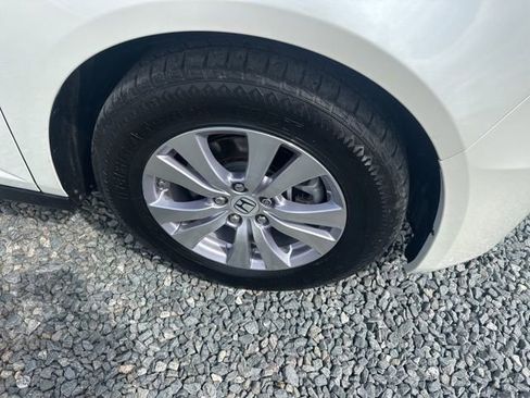 Used 2016 Honda Odyssey EX-L image 9