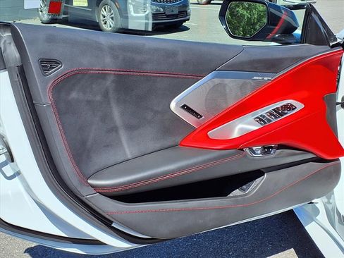 Used 2022 Chevrolet Corvette Stingray w/ Battery Protection Package image 27