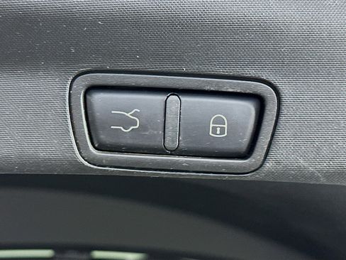 Used 2022 Alfa Romeo Stelvio Ti image 32