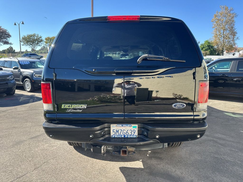 Used 2005 Ford Excursion Limited AWD/4WD image 34