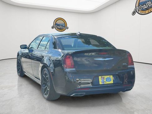 Used 2019 Chrysler 300 S w/ S Model Appearance Package RWD image 7