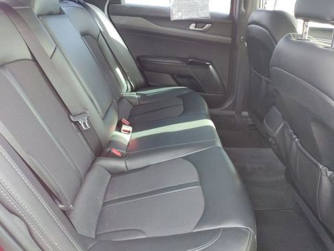 Used 2022 Kia K5 GT-Line image 13