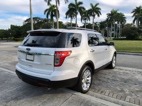 Used 2014 Ford Explorer Limited w/ Equipment Group 301A image 10