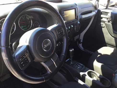 Used 2015 Jeep Wrangler Unlimited Sport w/ Quick Order Package 24S image 12