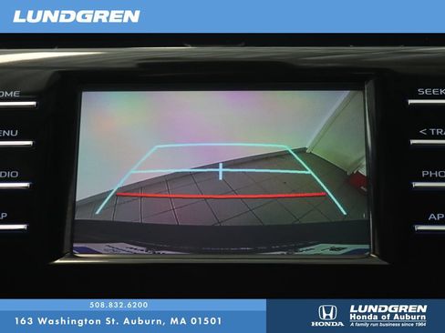 Used 2019 Toyota Camry LE FWD image 22