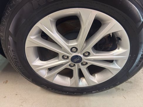 Used 2018 Ford Escape SE AWD/4WD image 32