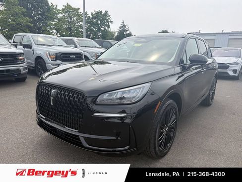 Certified 2024 Lincoln Corsair AWD w/ Equipment Group 101A image 1