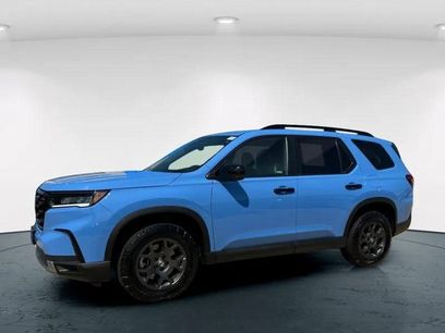 Certified 2025 Honda Pilot TrailSport