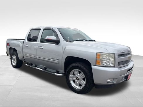 Used 2011 Chevrolet Silverado 1500 LT w/ All-Star Edition image 38
